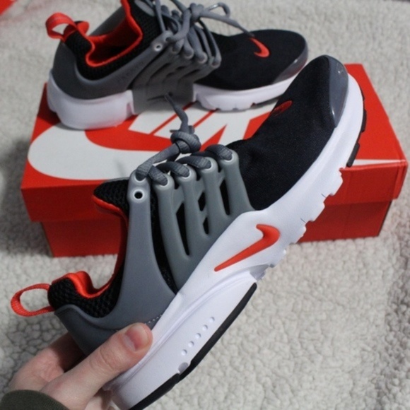 Nike Shoes - Nike Air Presto Black/Max Orange/Grey